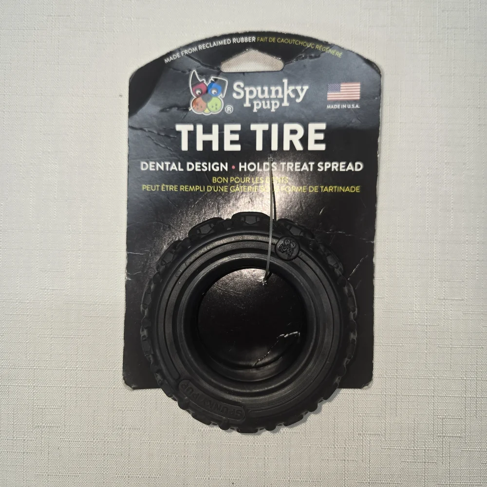 Spunky Pup Black Tire Dog Toy